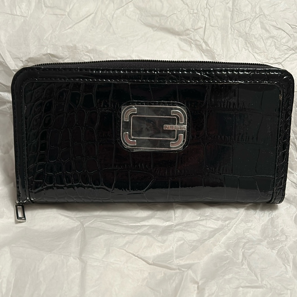 Guess Wallet
